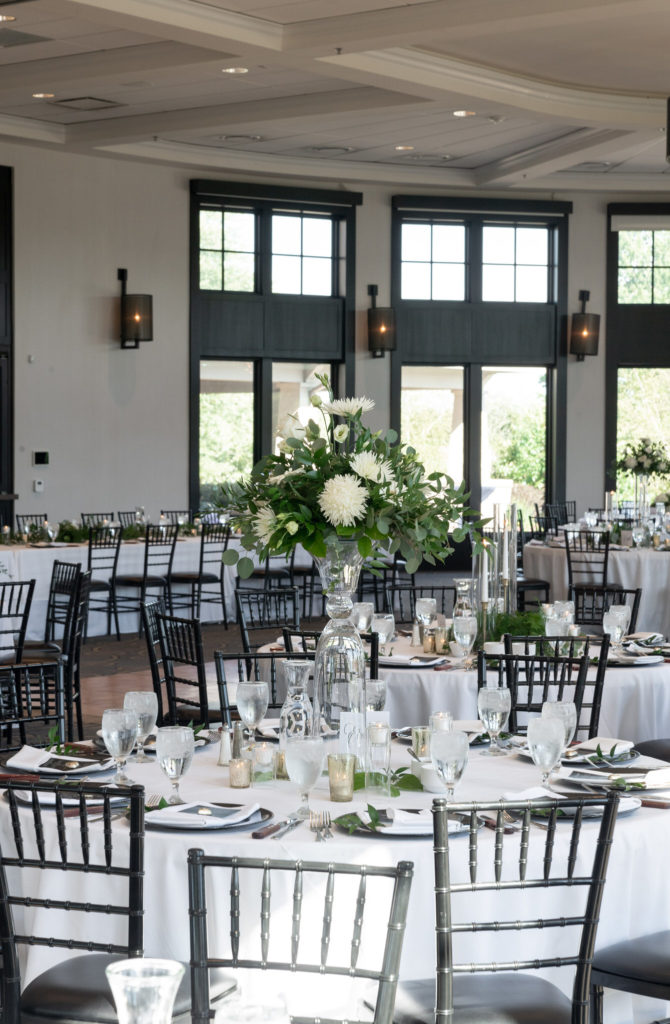 wedding reception table at the Watermark Country Club in Grand Rapids